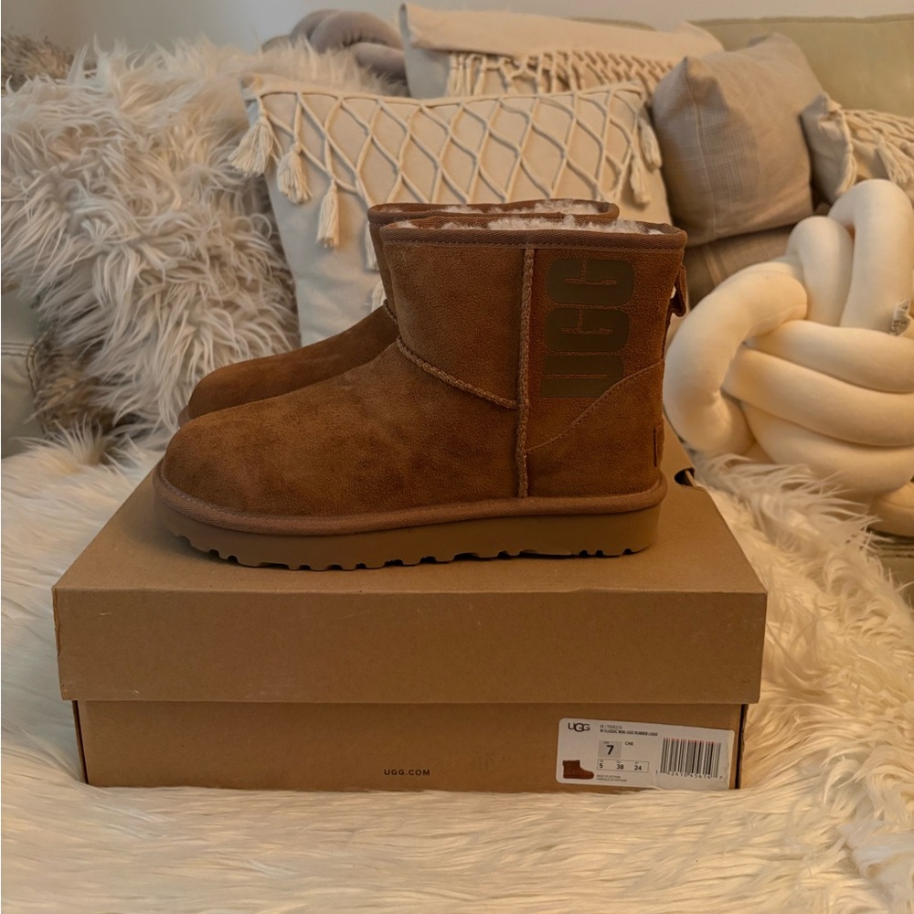 UGG Chestnut Boots